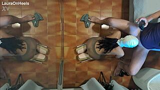 Latina milf deepthroats in nylons