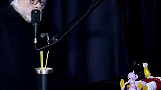 n�o faria alguns tipos de fetiches gosta de uns brinquedinhos e as pol�micas do se pegaria - flor de damiana watch on sheer red