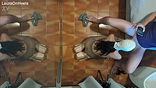 Latina milf deepthroats in nylons