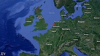 WATCH THIS OFFICE LADY AT WORK!