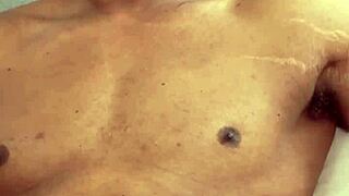 Muscular Bodybuilder Nize5121 Dominates with Massive Black Cock