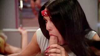 Body Girls 1983 Delivers Retro MMF Cumshot Action!