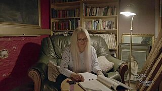 Louise lee horny in tabletop roleplay game as geek in training