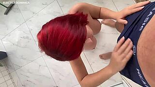 contratei essa empregada e ela tem uma bunda grande que me deixa louco deixei ela toda molhada