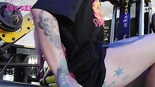 Alternative girl at the gym. What is she doing?