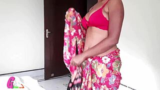 কাজের বৌদি চুদে খুব মজা পেলাম - বাঙালি কাজের মাসি চুদলাম