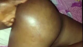 Amateur teen african girl swallows fingers and gets homemade fucking.