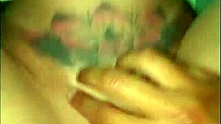 O Corno Demorou A Chegar Então Eu Fui Dar Uma Rapidinha Com Outro Macho