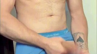 this is the type of exclusive video i make for my subscribers, but i stutter