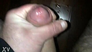 Trim 9805c265-b30b-427e-81a4-7ec7ffdcf4b1 Mov