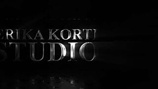 Hot 19yo Slut Jane White's First Triple Anal Fucking by Huge Cocks