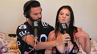 coralyn jewel enters hot room in las vegas?