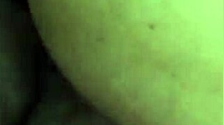 Que rico se lo como peladito. In the bedroom with my housewife wife.