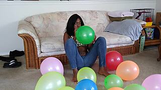 watch me blow up balloons