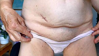 Mature pussy close-up stepmom need you