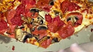 snoewwhite's kinky food fetish masturbation in los angeles