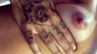 Caught her bathing, dove straight into her pussy