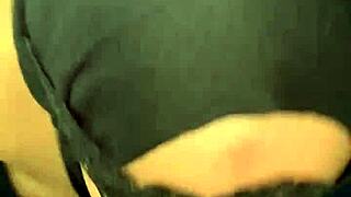 Bi Muslim Delivers Intense Blowjob