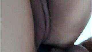 Fuck my wife's ass, she screams it hurts!