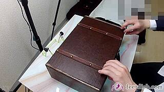 Feetdish Volume 2 Lilly Secretary Feet Box 6 6