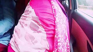 Intense car sex with indian housewife and boyfriend