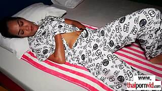 Neung Blows Her European Client Hard!