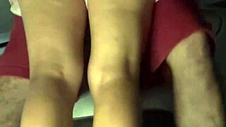 No cash? She paid with sex instead 😏