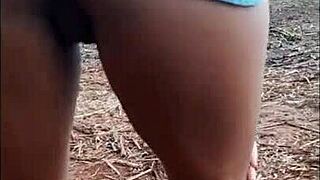 Pequena Caipira Com Uma Bota Velha Foi Pro Canavial Dança Funk E Meter Gostoso