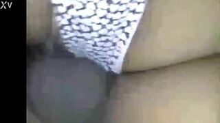 Naast de bombacha neukt ze de cholita