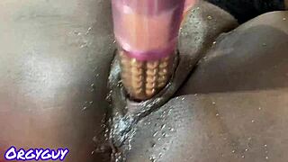 Perverse homemade threesome with squirting.