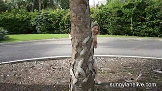 horny pawg sunny lane boldly masturbates in car backseat