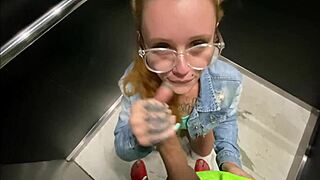 I Put the Neighbor to Suck and Took Her Doggy in the Elevator!