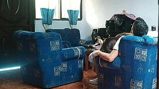 mi hermanastra thinks no ones home and fucks her boyfriend in the living room, i catch her