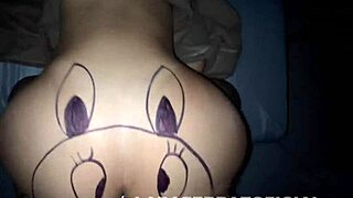 Ache a Coelhinha e Foda Ela com Força