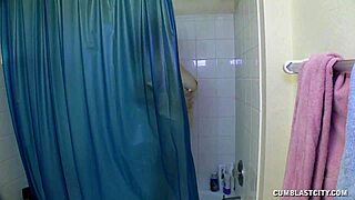 Cumblast in the Bath Tub