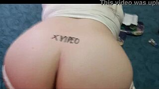 gordita chupetona follando en cuatro en hotel!