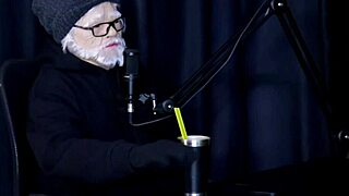 Explicou O Nome Que Escolheu Acariciou O Pinto Far� A Eurotrip E Fez Uma Suruba Com Elisa Sanches - Flor De Damiana Watch On Sheer Red.