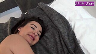 in this homemade scene, the housewife shakes her ass for twenty minutes