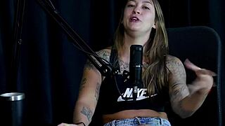 Explicou O Nome Que Escolheu Acariciou O Pinto Far� A Eurotrip E Fez Uma Suruba Com Elisa Sanches - Flor De Damiana Watch On Sheer Red.