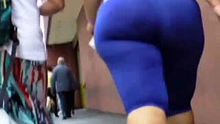 venezolana culona bbw hides in candid voyeur moment