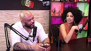 amanda borges - addicted to masturbation besides being a lover of lesbian porn