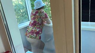 super mommy sucking cock deepthroat with cumshot facial