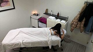 I Fucked Shy Japanese Girl with Perfect Body Who Came Again for My Special Massage