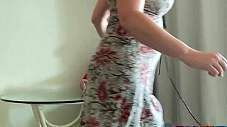 Stepmom helps horny stepson study - erin electra