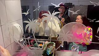 Can you believe sex in a Porto Alegre pub?