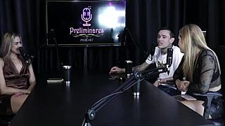 Blonde Yasmin Pariz Demonstrates Moan, Sucks Delicious Cock