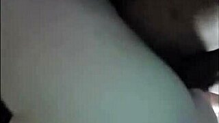 Big booty ginger in glasses rides jungle bunny's bbc!