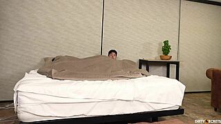 i fuck girlfriends stepmom and we have threesome