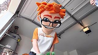 Lola Pearl Garage Plowing Frenzy