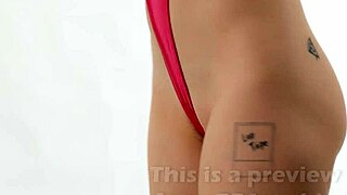 omg isn't khandijanel's round butt and puffy pussy just perfection?!